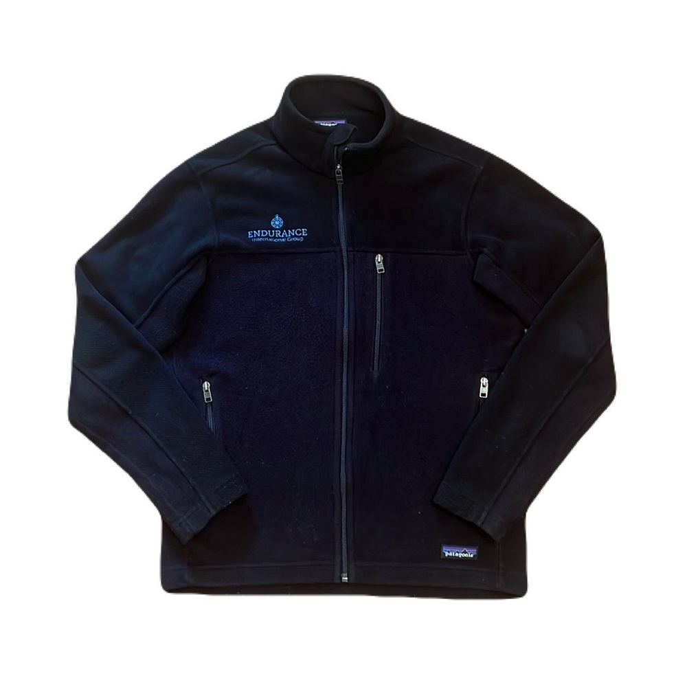 Patagonia Simple Synchilla Fleece Jacket in Black, size Small